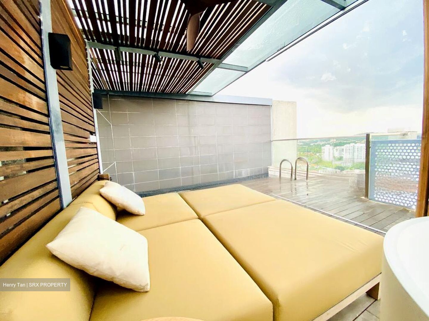 Robin Suites (D10), Apartment #477198091